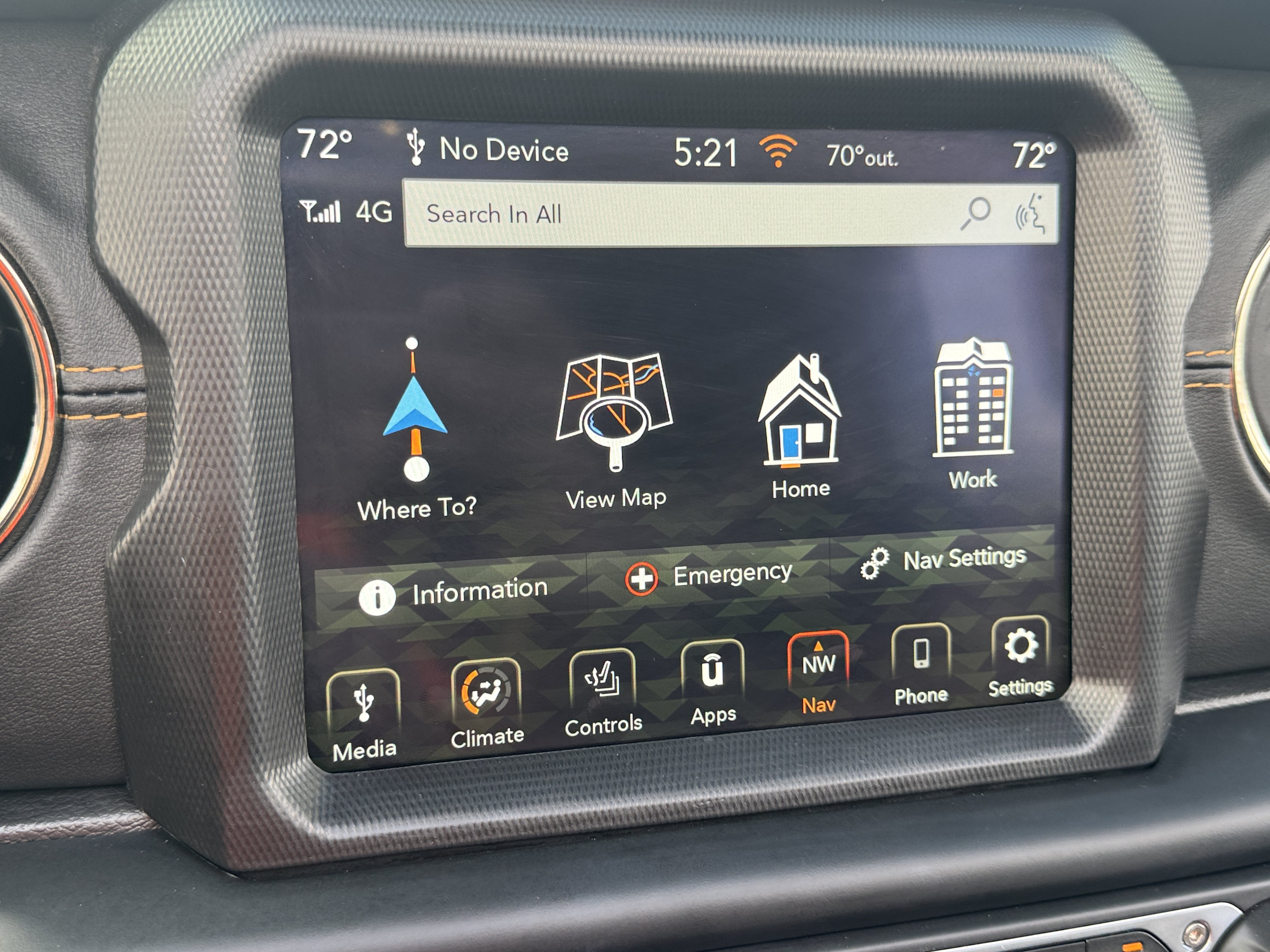 Used 2023 Jeep Wrangler Unlimited Sahara AWD/4WD image 23