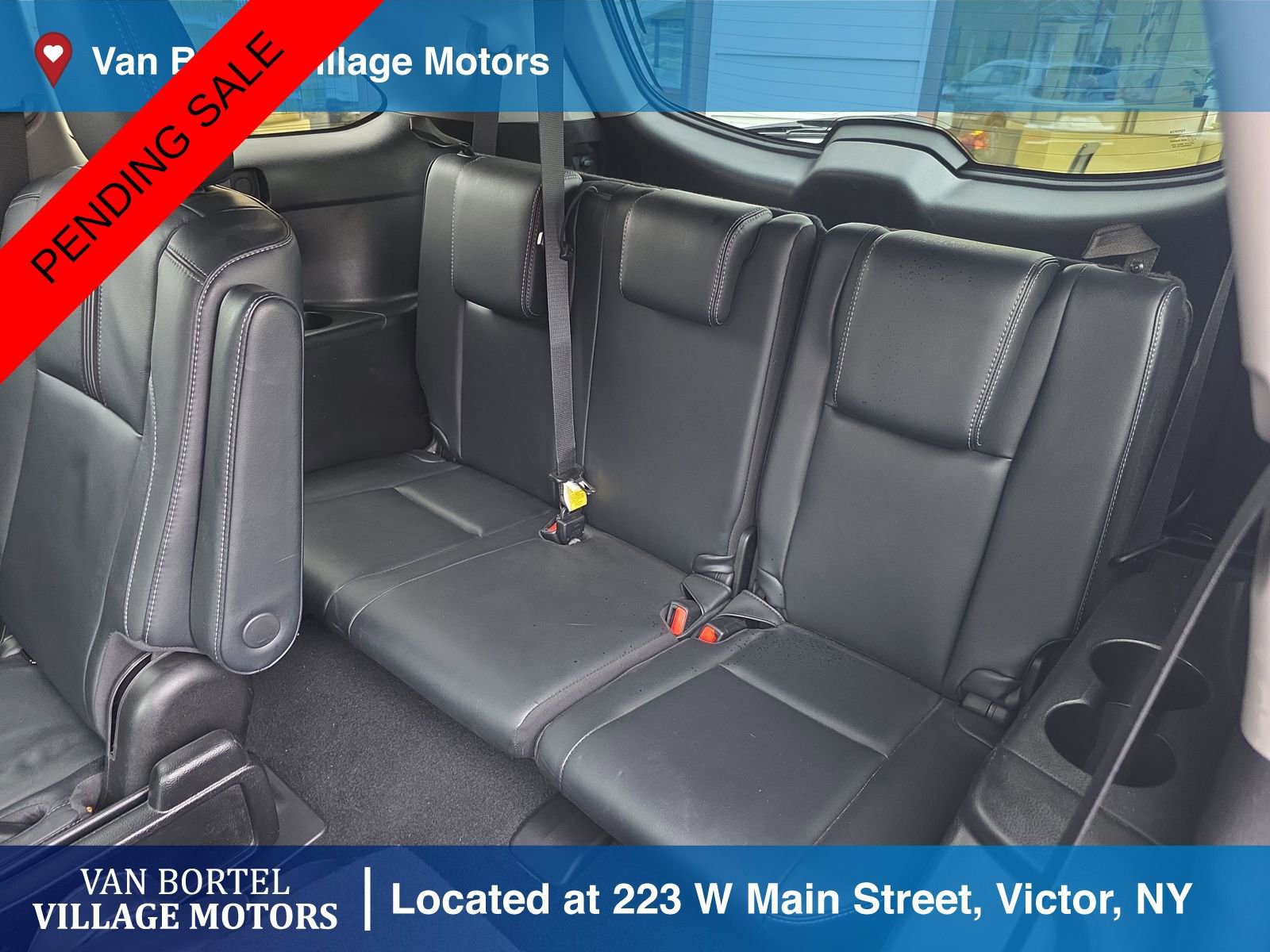 Used 2018 Toyota Highlander SE image 29