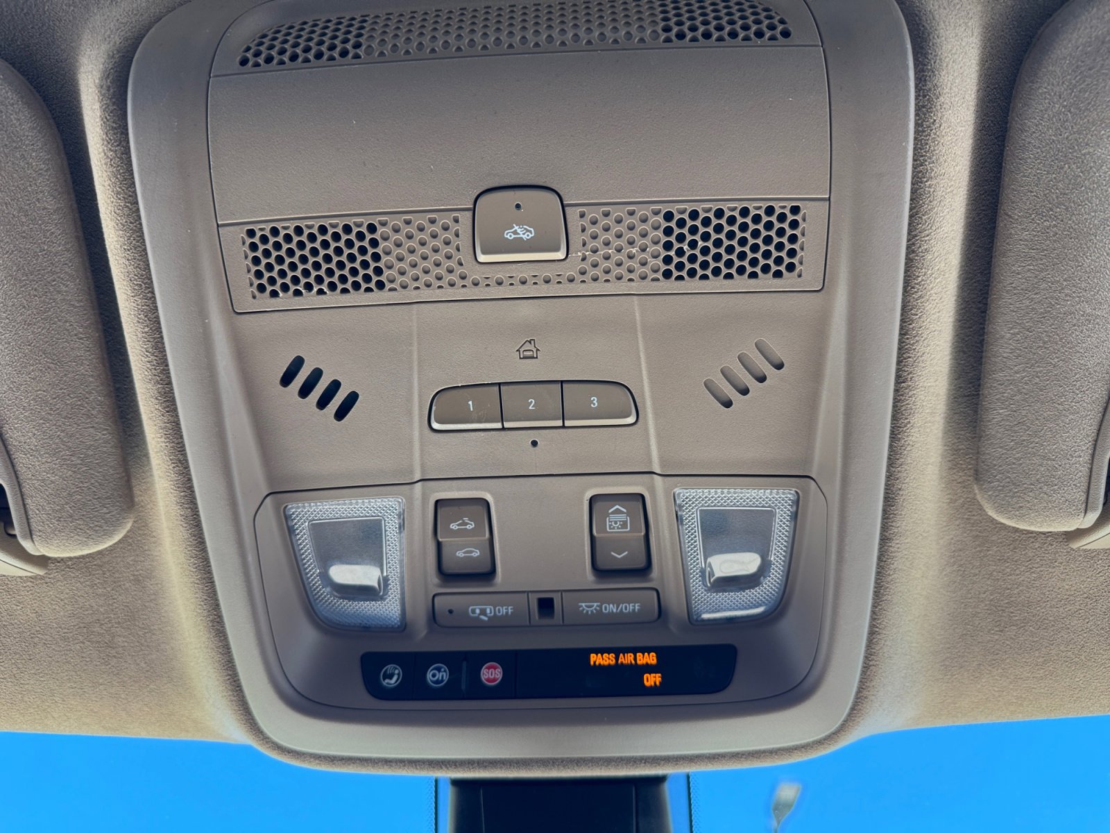 Used 2019 Cadillac XT5 Platinum image 31