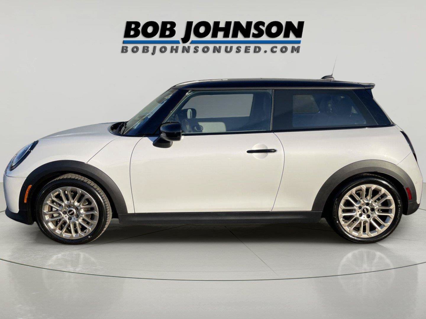 Used 2025 MINI Cooper S FWD image 6