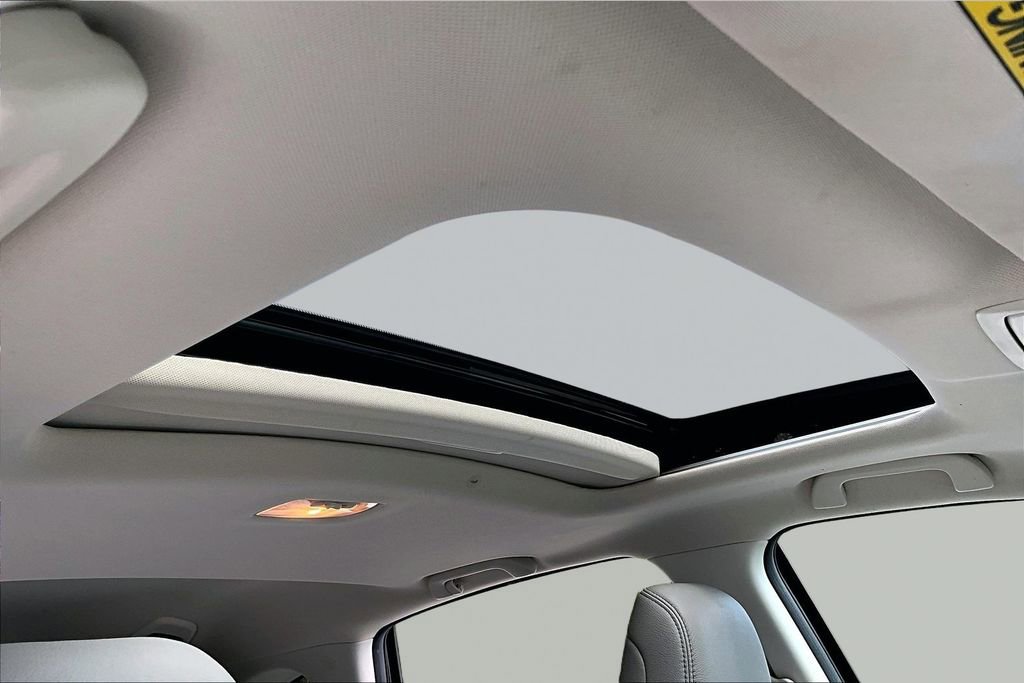 Used 2015 Honda CR-V Touring image 19