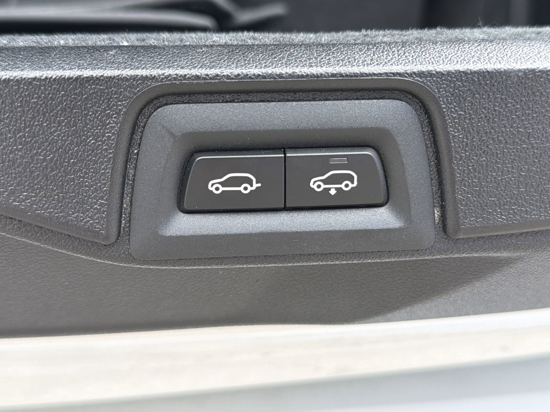 Certified 2025 BMW X7 xDrive40i image 13