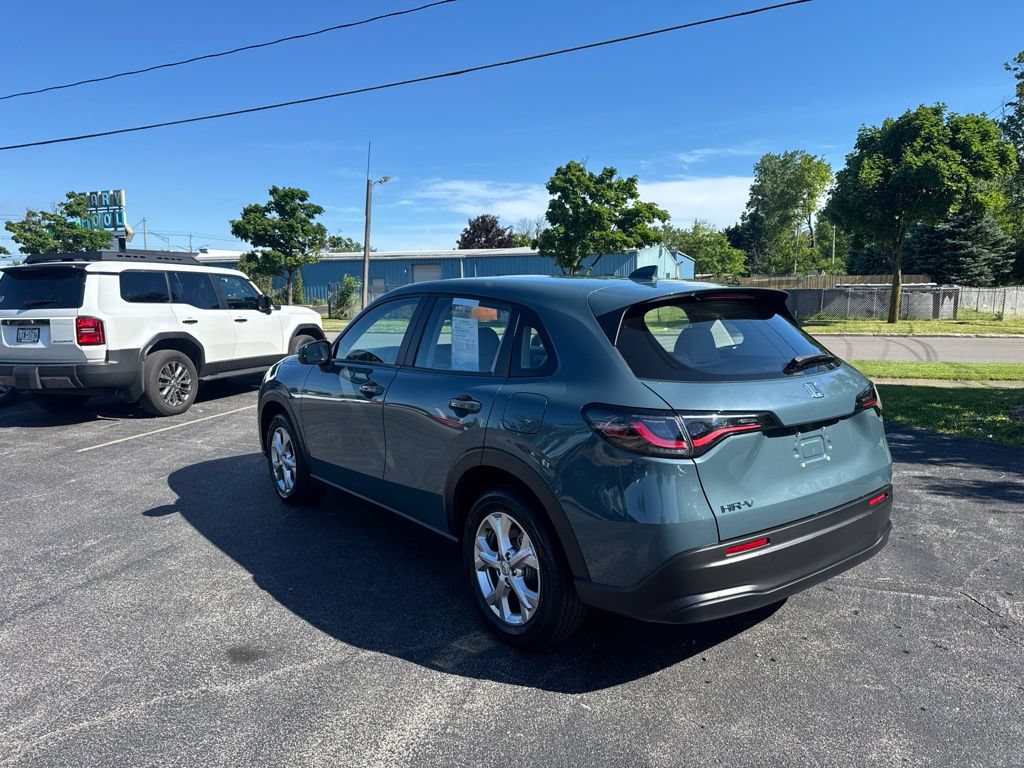 Certified 2024 Honda HR-V LX image 7
