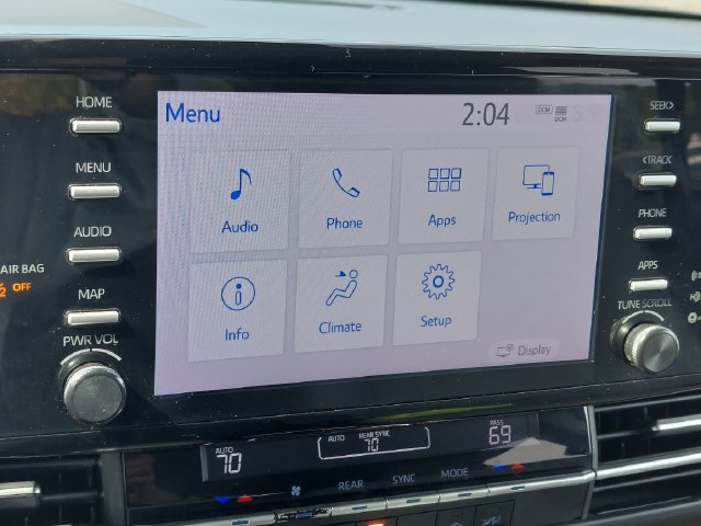 Certified 2023 Toyota Sienna LE FWD image 30