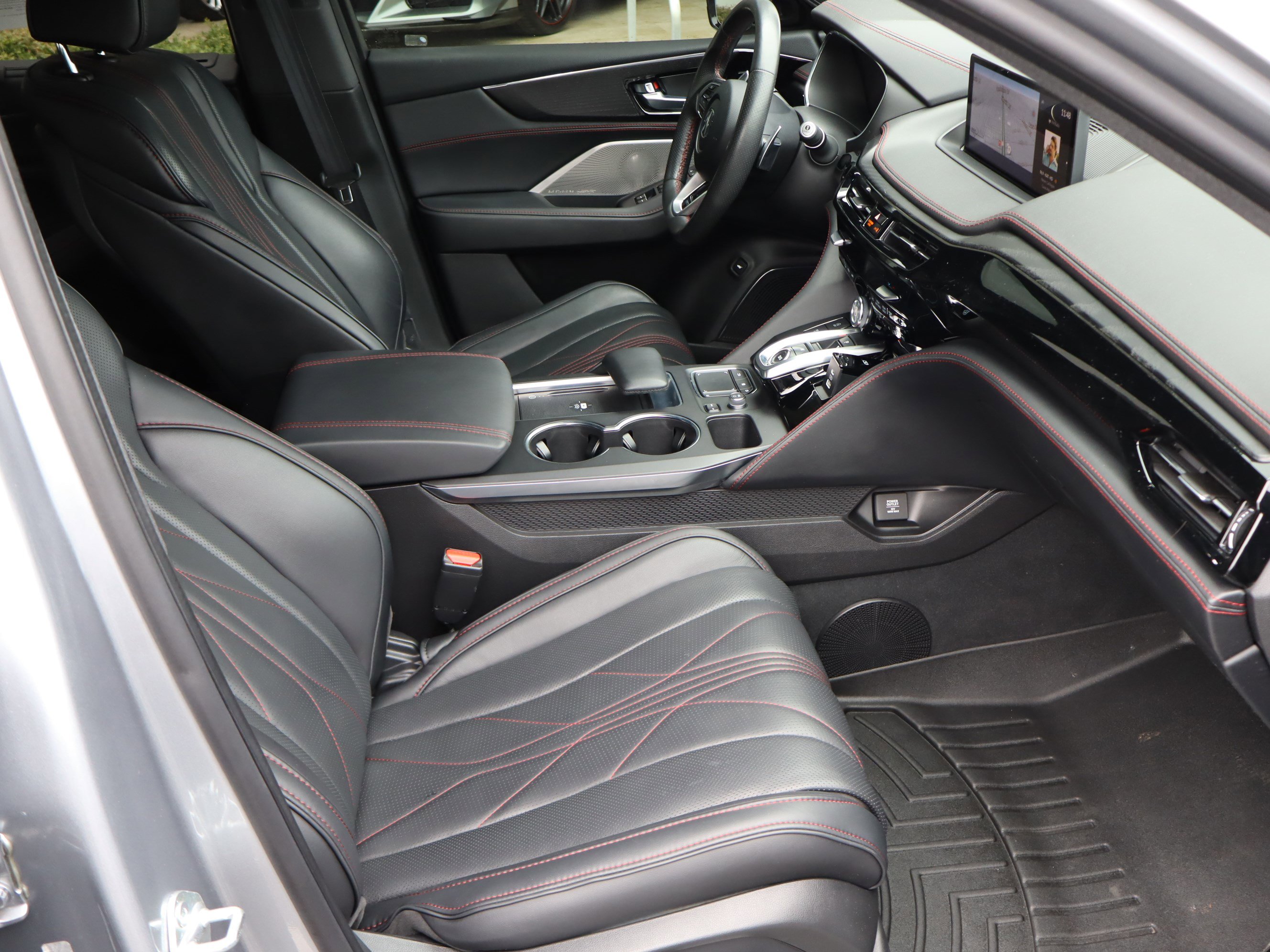 Used 2024 Acura MDX Type S image 40