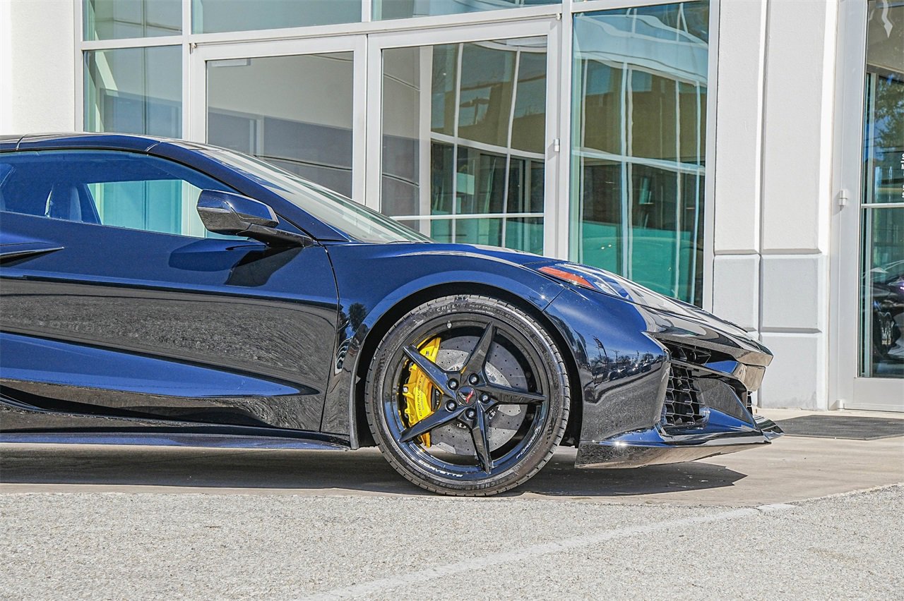 Used 2025 Chevrolet Corvette E-Ray w/ Battery Protection Package image 8