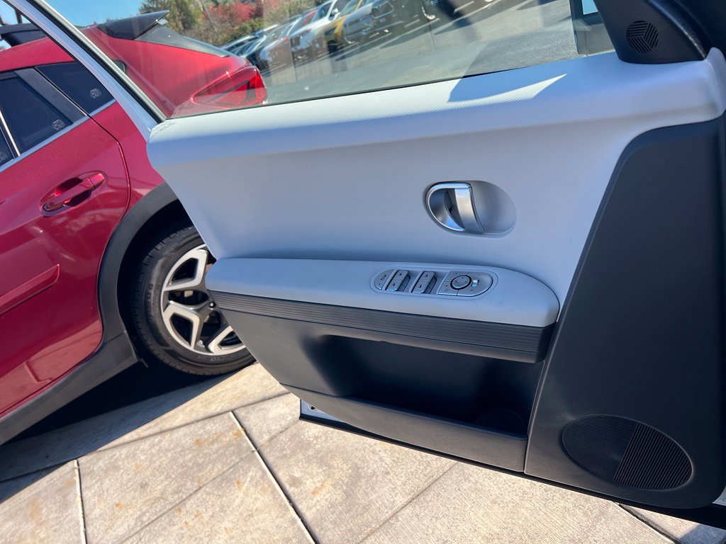 Certified 2024 Hyundai Ioniq 5 SE AWD/4WD image 19