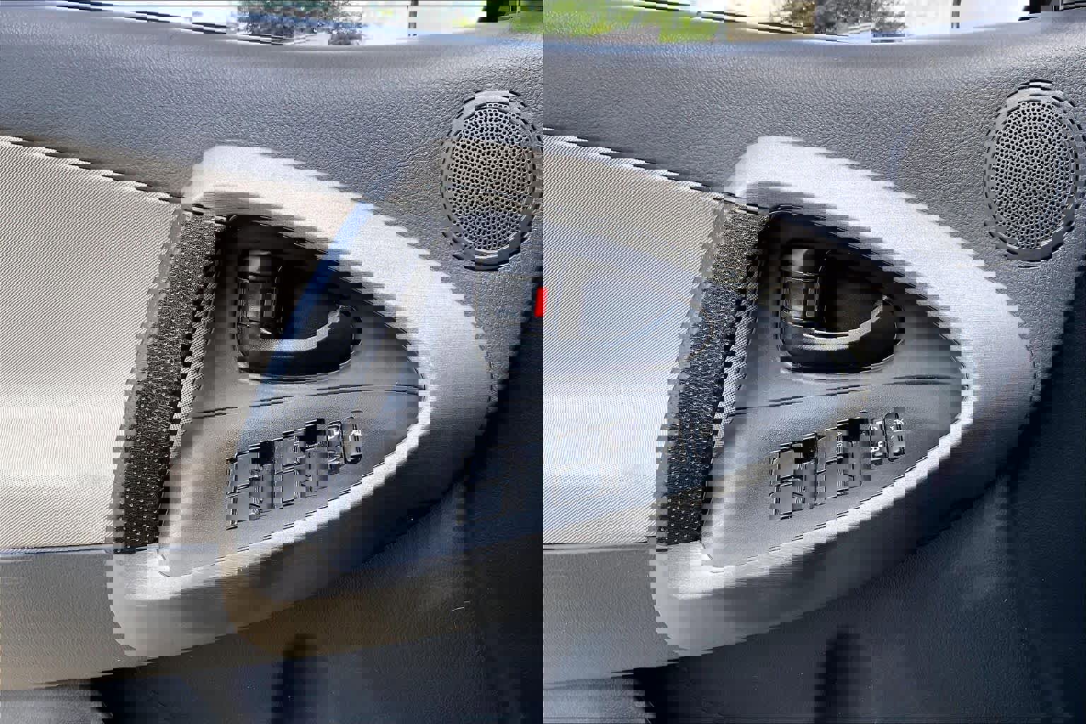 Used 2011 Toyota RAV4 2WD w/ Base L4 Extra Value Pkg image 31