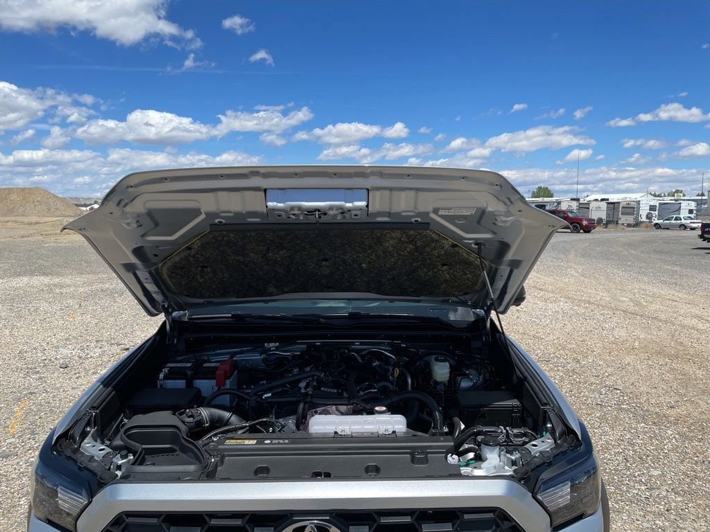 New 2026 Toyota 4Runner TRD Off-Road Premium AWD/4WD image 38