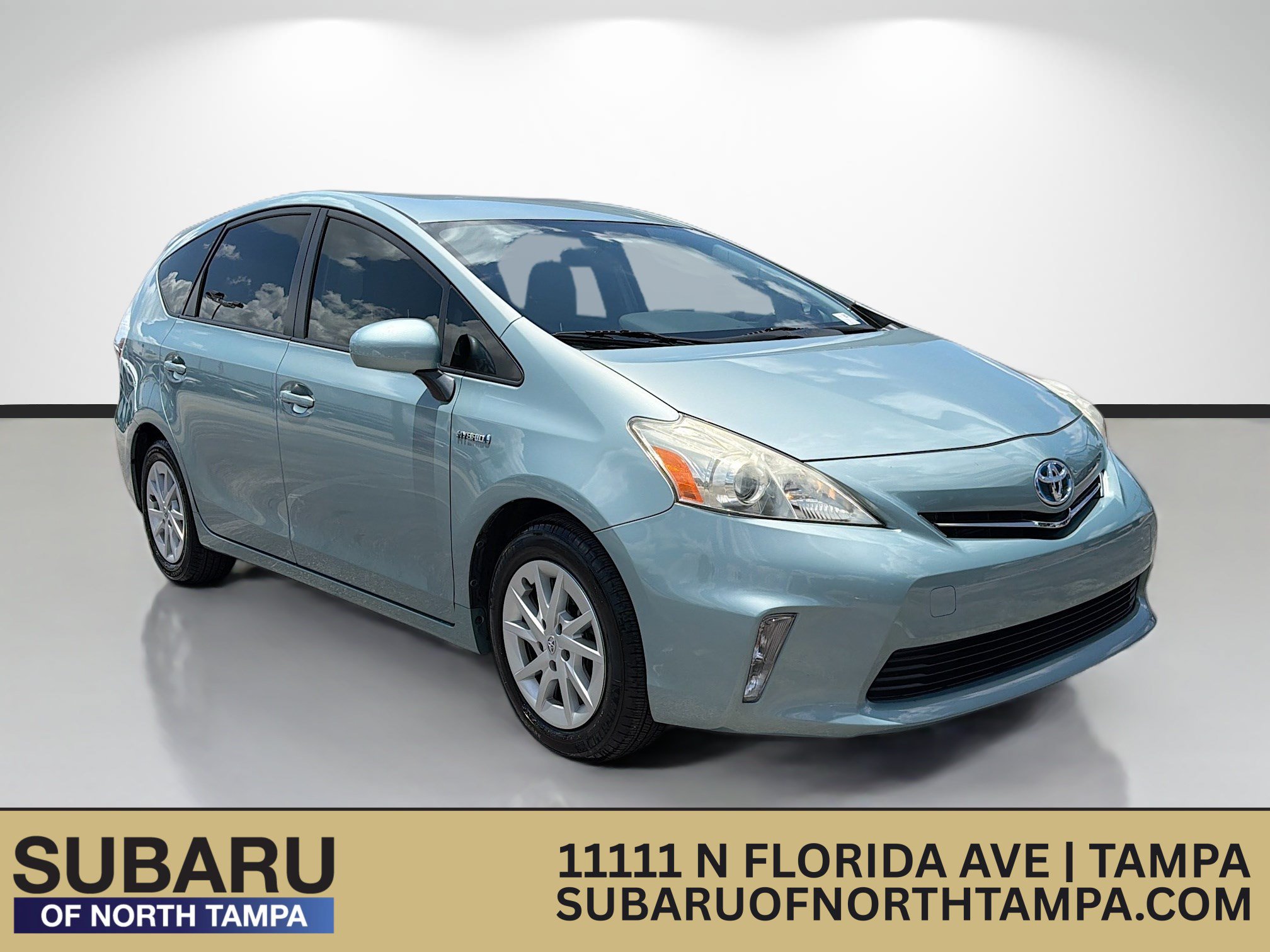 Used 2014 Toyota Prius V Two FWD image 1