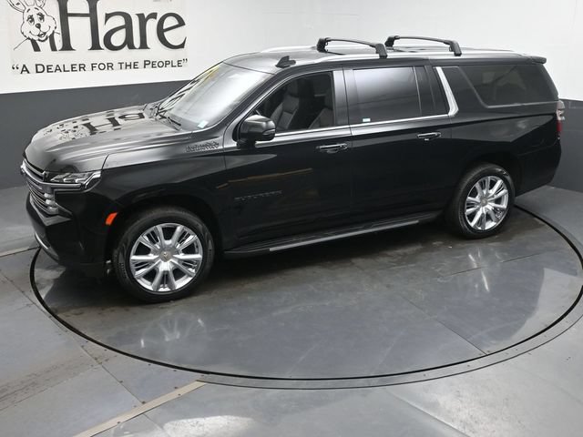 Used 2021 Chevrolet Suburban High Country AWD/4WD image 46