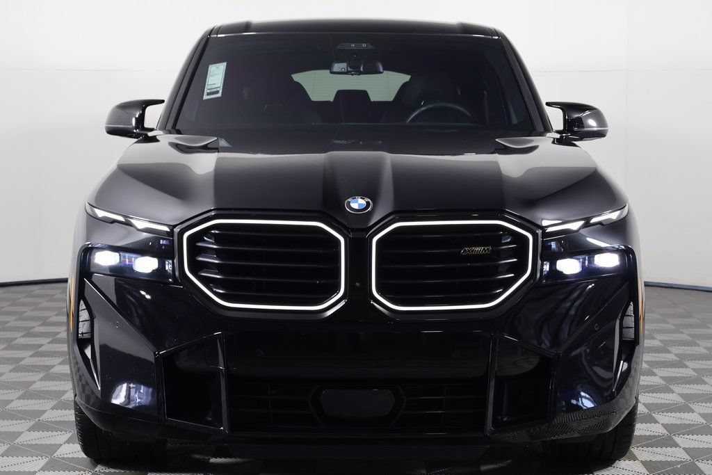Used 2024 BMW XM AWD/4WD image 2