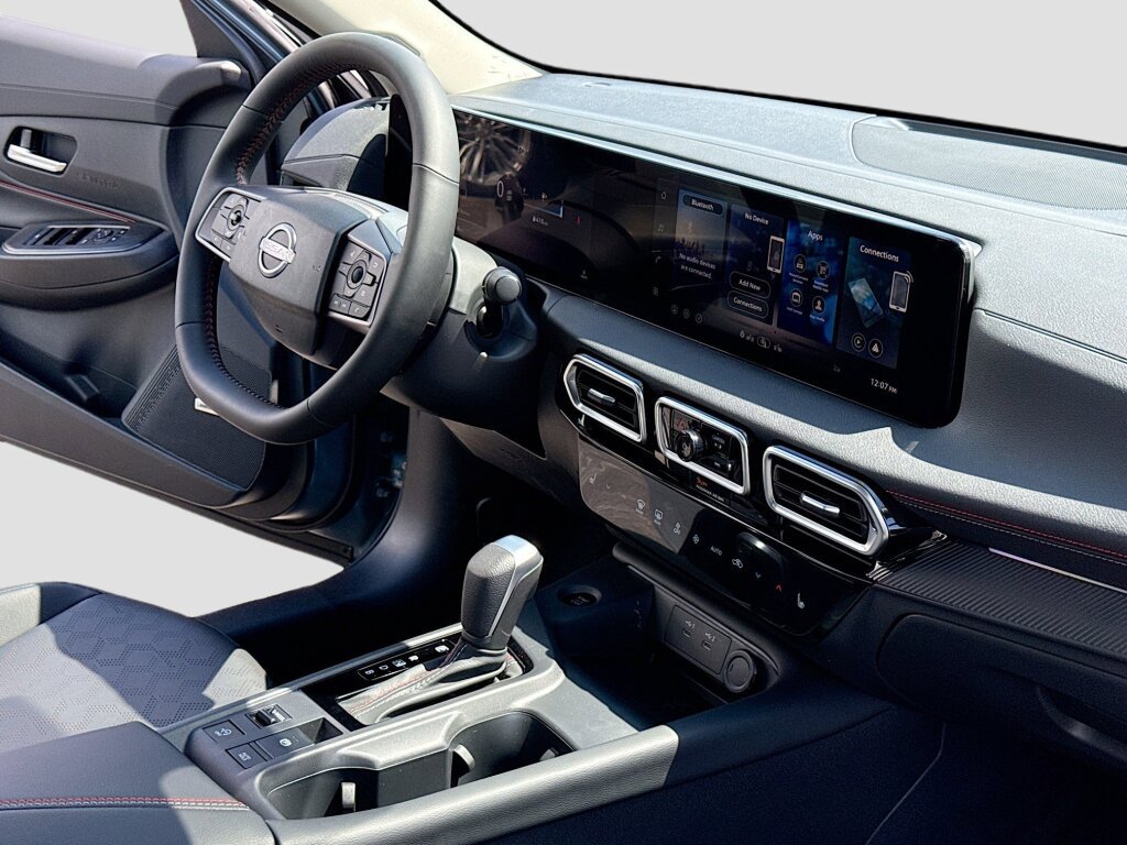 New 2026 Nissan Sentra SR FWD image 5