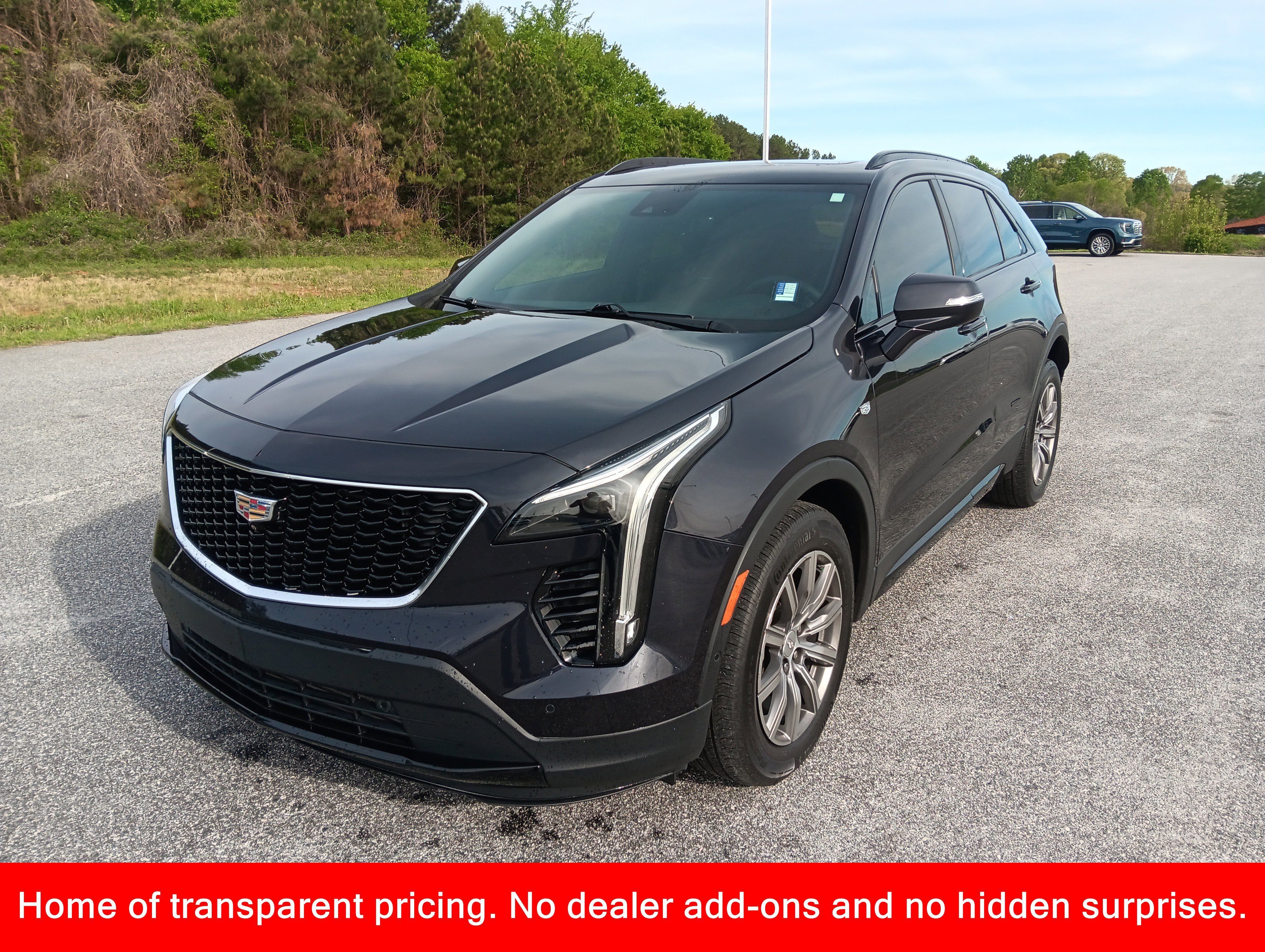 Used 2022 Cadillac XT4 Sport image 1