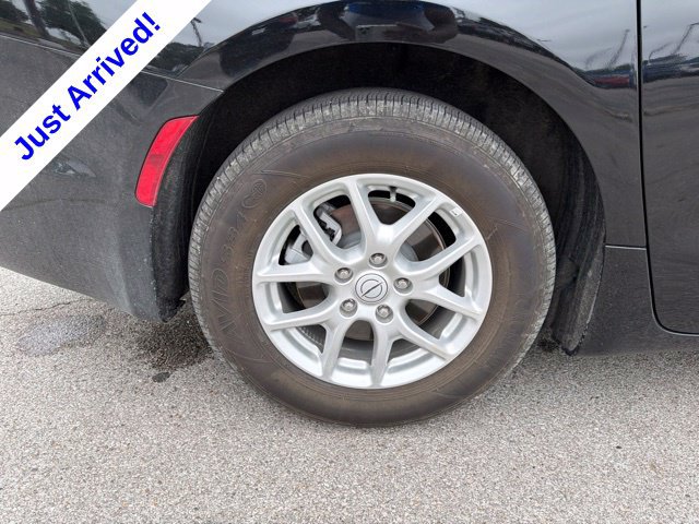 Used 2026 Chrysler Pacifica Select FWD image 13