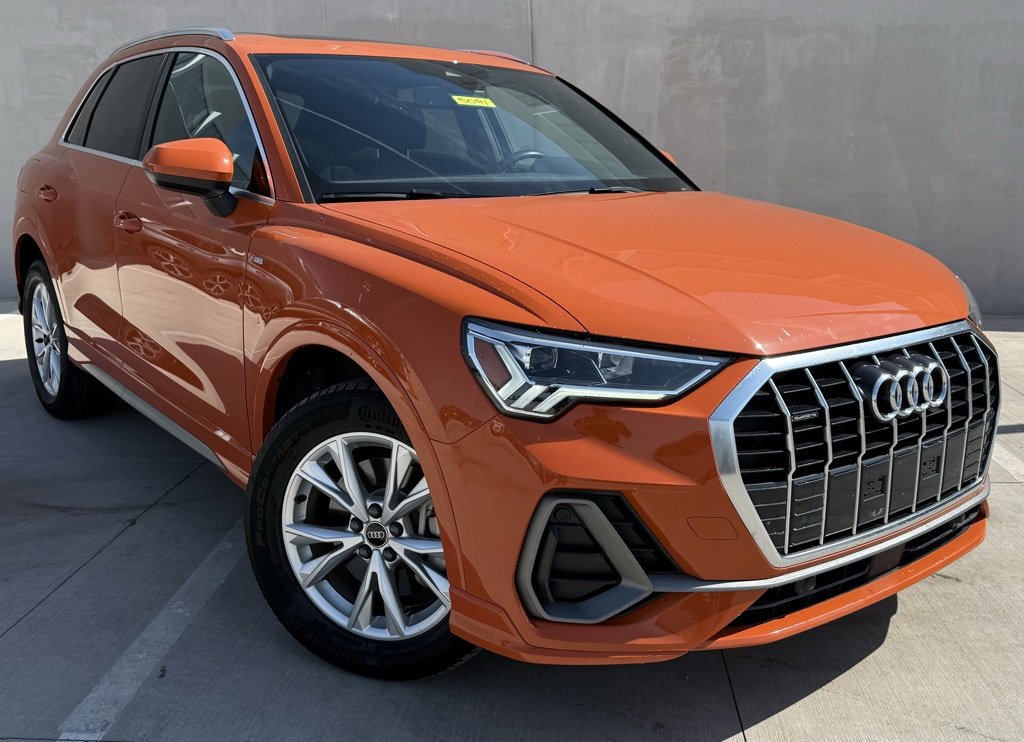 Used 2024 Audi Q3 2.0T Premium