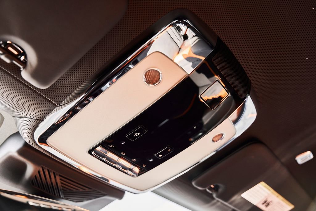 Used 2025 Rolls-Royce Spectre w/ Spectre Launch Package image 75