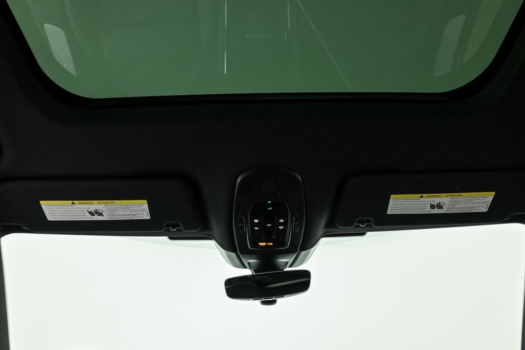 New 2025 Porsche Panamera image 20