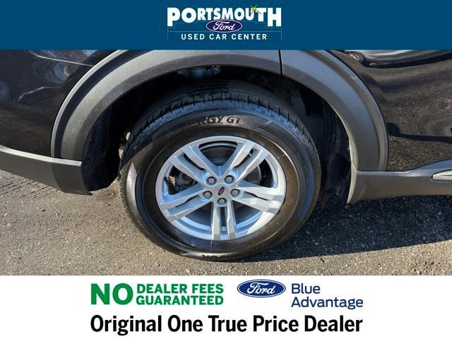 Used 2022 Ford Explorer XLT w/ Equipment Group 202A AWD/4WD image 39