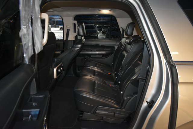 Used 2023 Ford Expedition Max XLT image 37