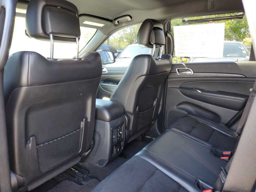 Used 2019 Jeep Grand Cherokee Altitude image 10