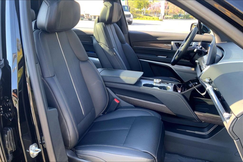 New 2026 Cadillac Vistiq Sport image 34