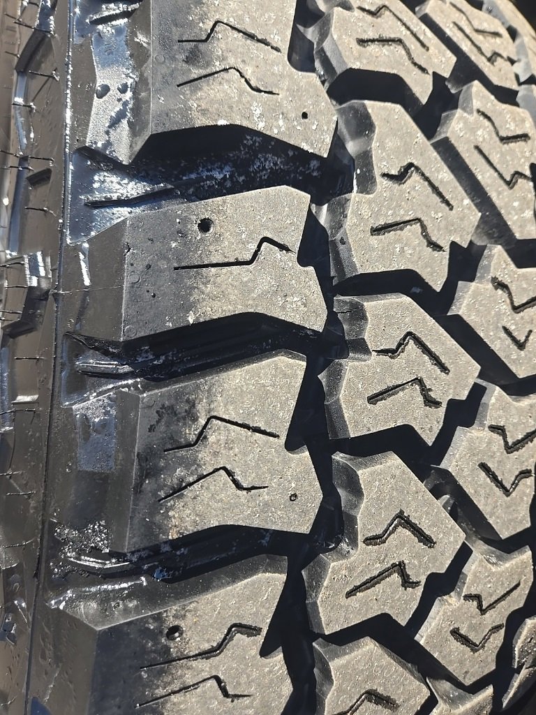 Used 2024 GMC Sierra 3500 Denali Ultimate image 56