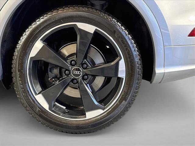 Used 2020 Audi SQ5 Premium Plus w/ Premium Plus Package AWD/4WD image 30