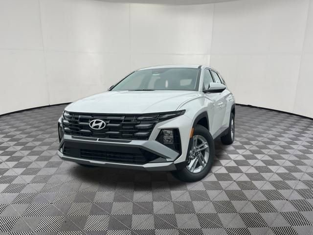 New 2026 Hyundai Tucson SE AWD/4WD image 3