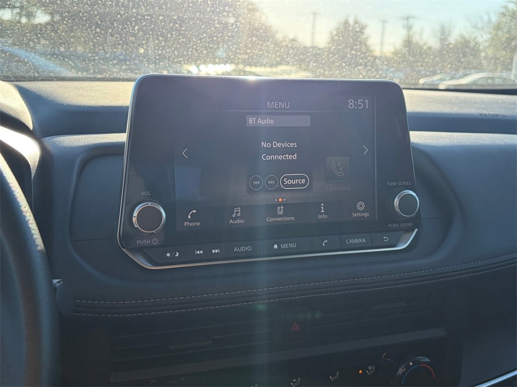 Certified 2025 Nissan Rogue S image 17