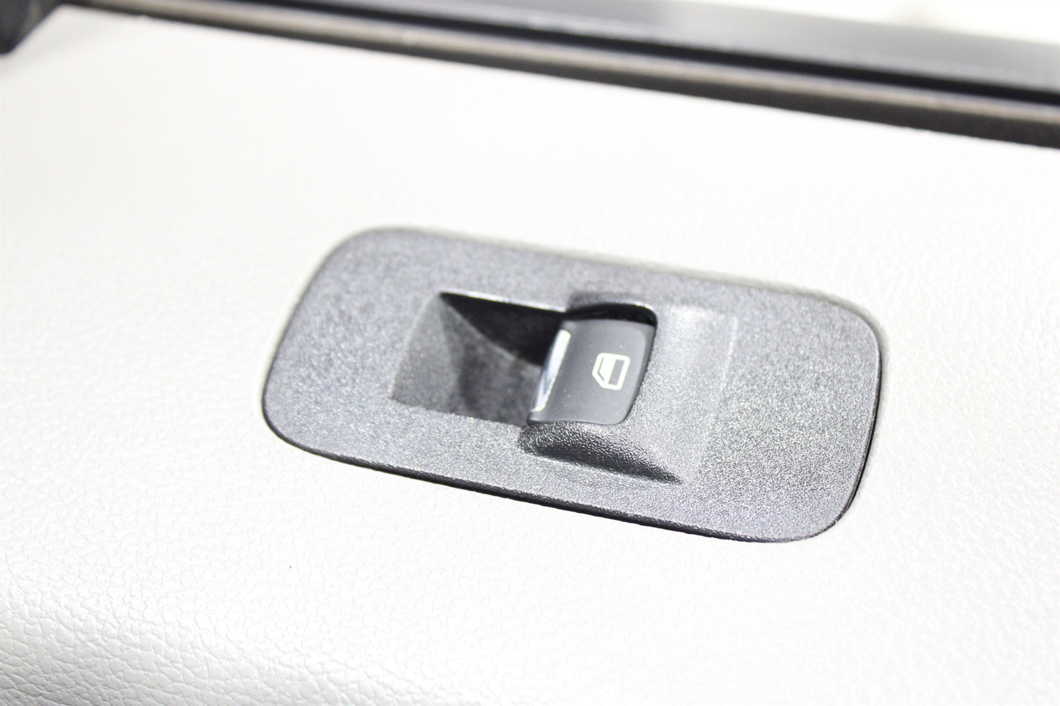 Used 2019 Ford F350 XL w/ Power Equipment Group image 21