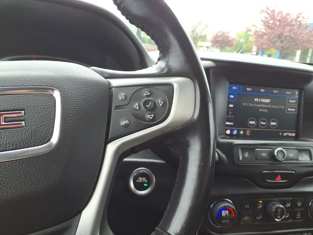 Used 2020 GMC Terrain SLE w/ Driver Convenience Package AWD/4WD image 15