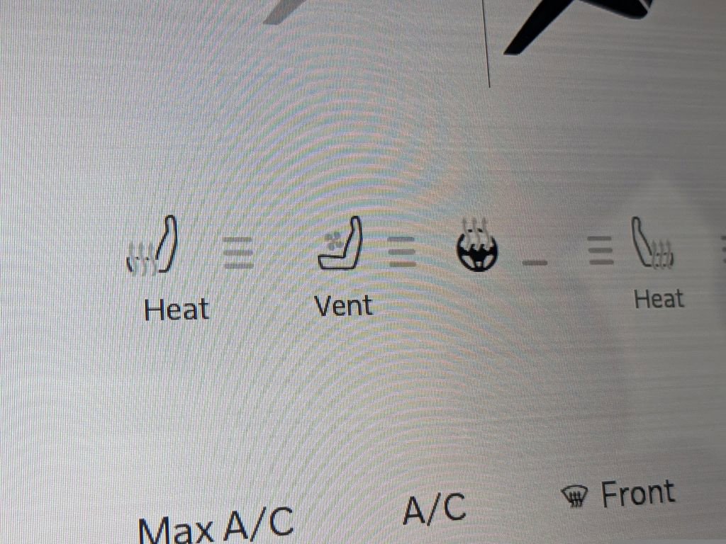 Used 2023 RAM 2500 Limited image 25