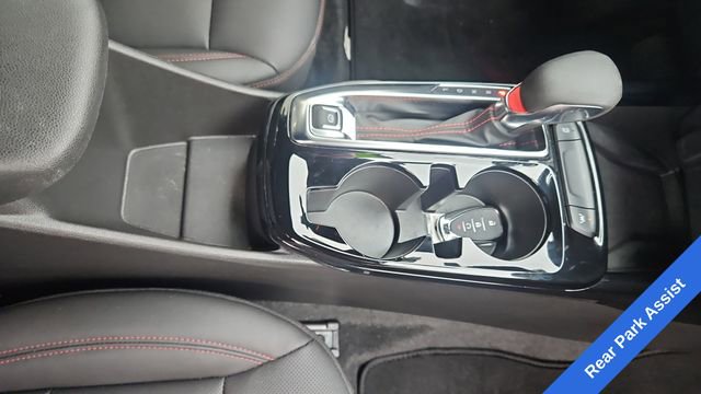 Used 2024 Chevrolet Trax RS w/ Sunroof Package image 12