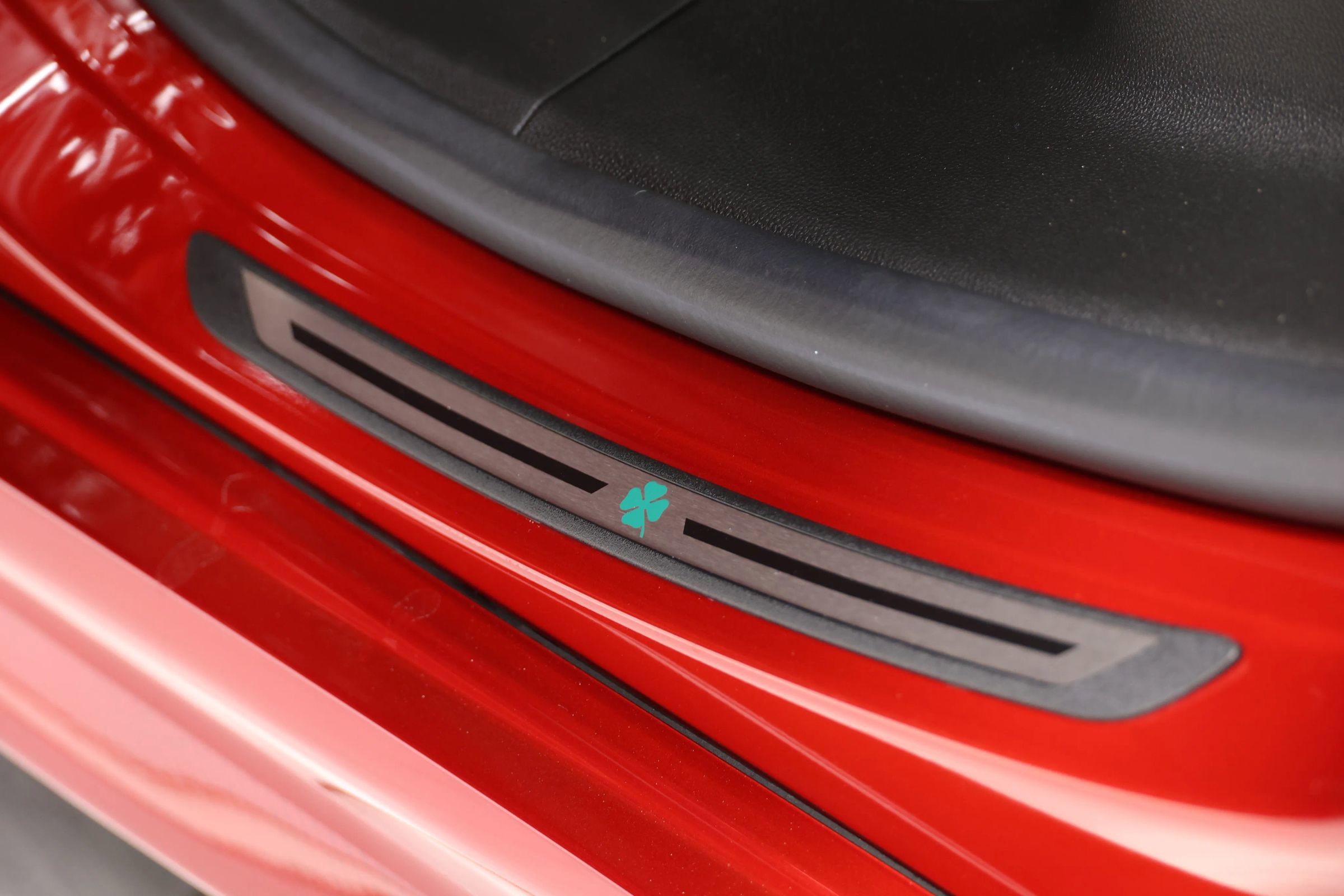 Used 2024 Alfa Romeo Stelvio Quadrifoglio image 47