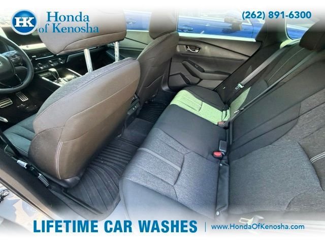 Used 2025 Honda Accord Sport image 8