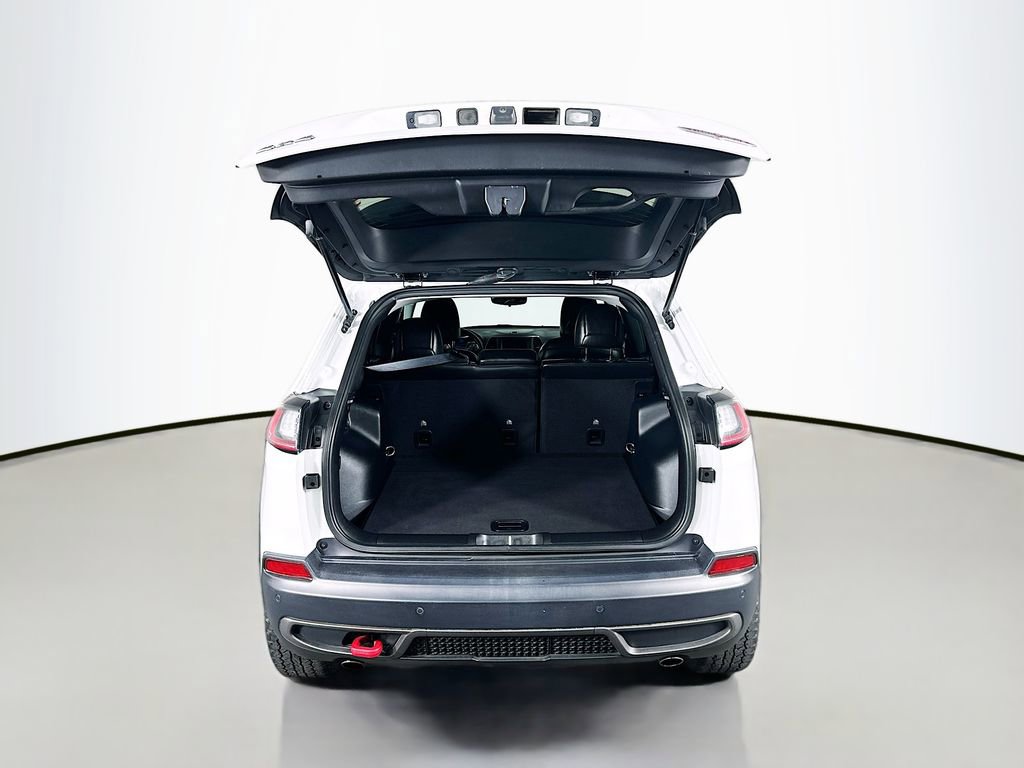 Used 2020 Jeep Cherokee Trailhawk w/ Cold Weather Group image 27