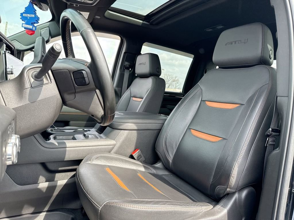 Used 2024 GMC Sierra 2500 AT4 w/ Technology Package image 11