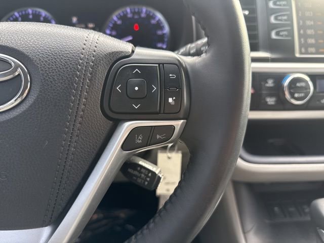 Used 2019 Toyota Highlander Plus image 13