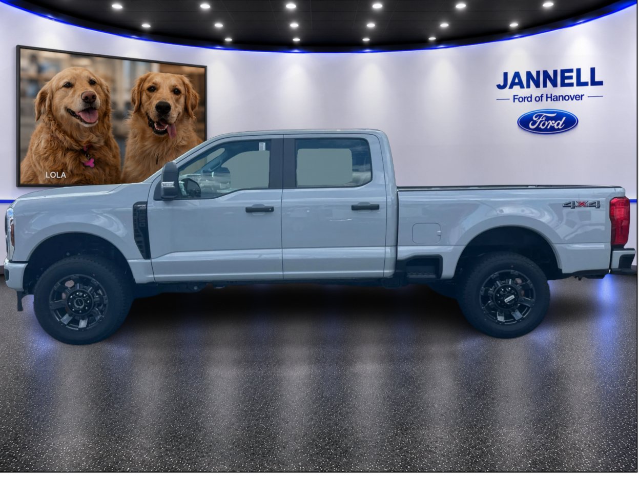 New 2026 Ford F250 XL w/ STX Appearance Package AWD/4WD image 9