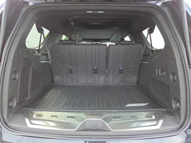 New 2026 Chevrolet Suburban High Country AWD/4WD image 22