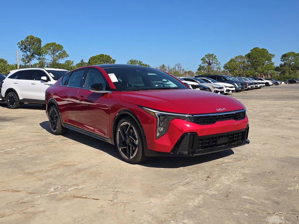 New 2026 Kia K4 GT-Line image 2