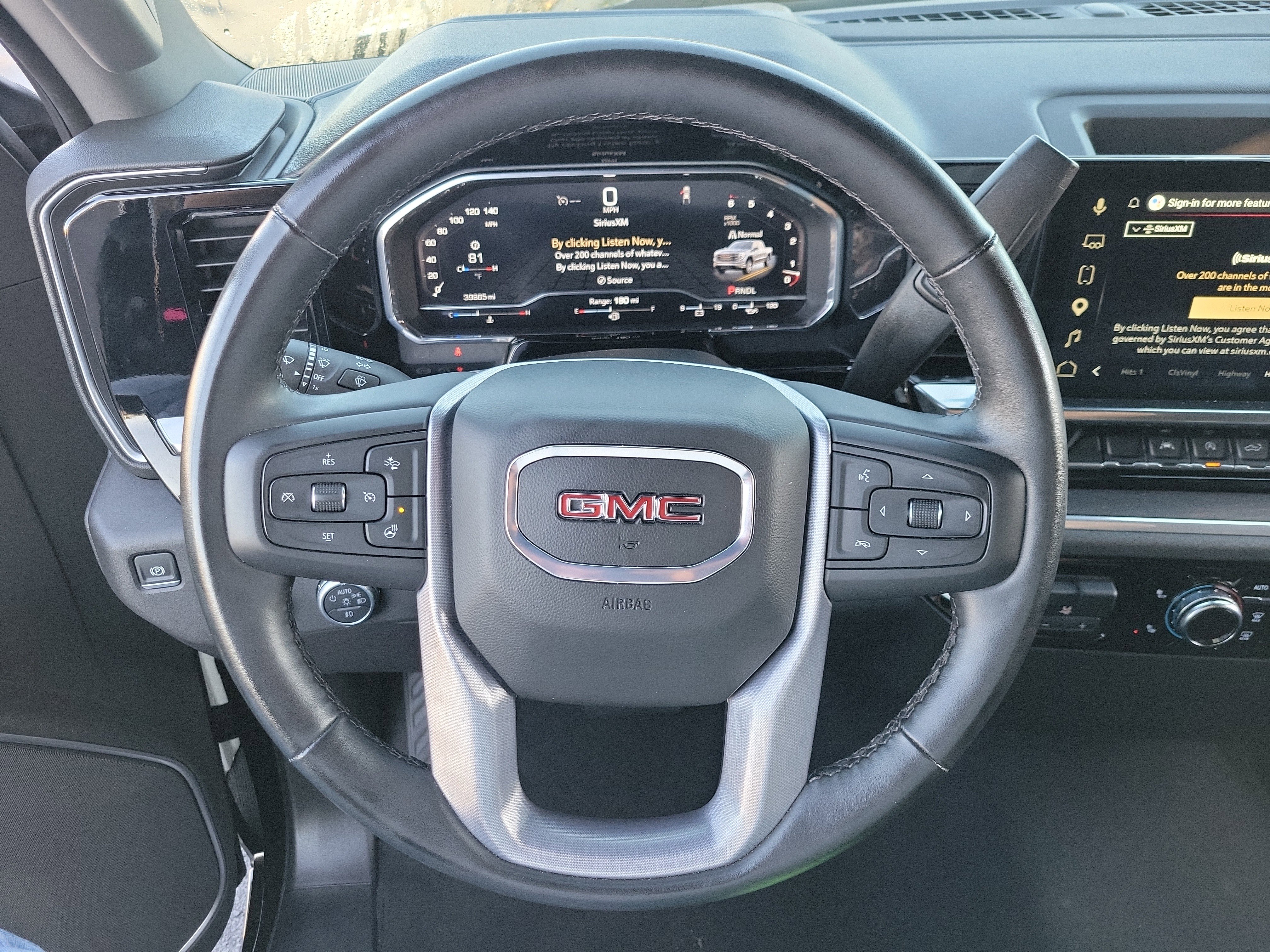 Used 2025 GMC Sierra 1500 SLT RWD image 34
