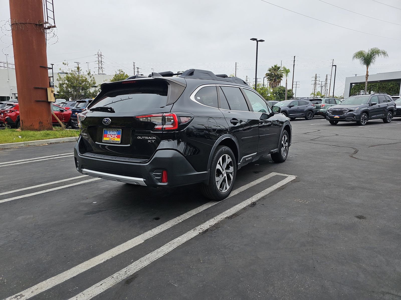 Used 2021 Subaru Outback Limited XT w/ Popular Package #2 AWD/4WD image 7