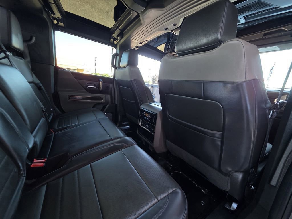 Used 2025 GMC Hummer EV 3X image 35