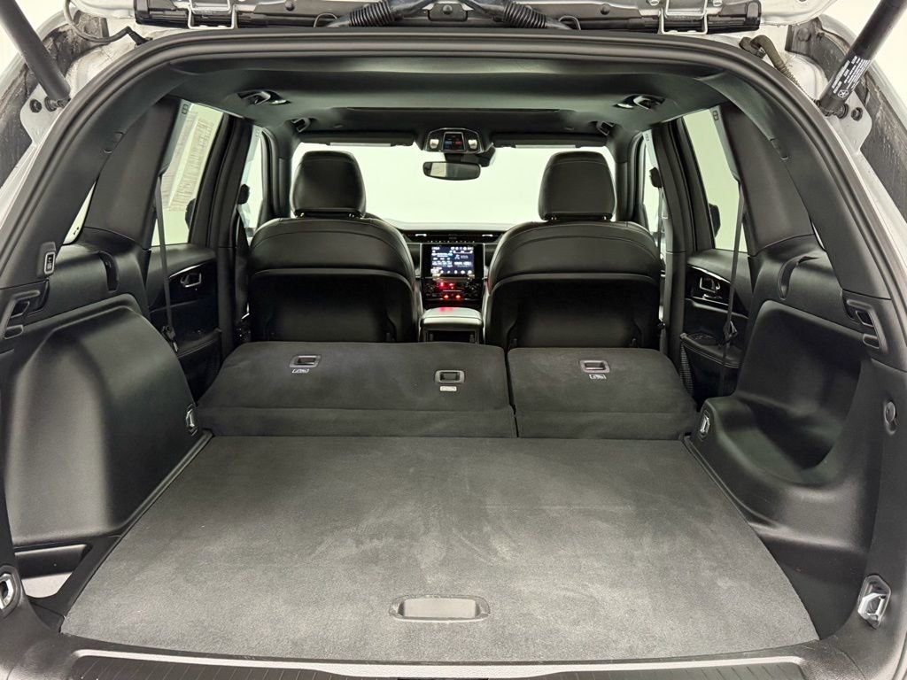 Used 2023 Jeep Grand Cherokee Altitude image 28