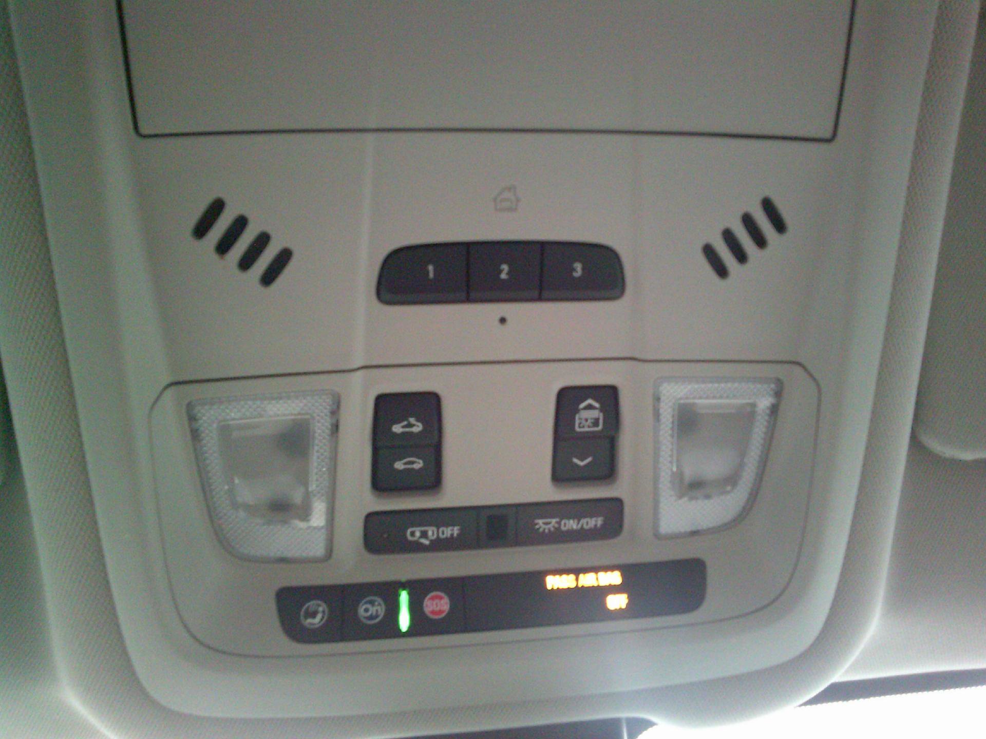 Used 2018 GMC Terrain Denali w/ Advanced Safety Package image 19