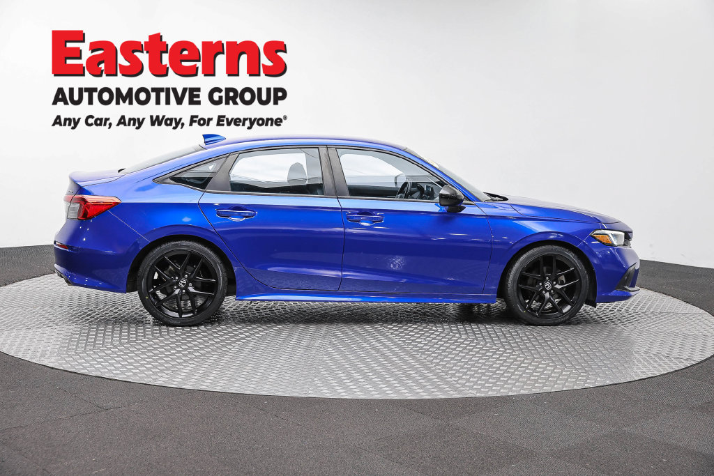 Used 2022 Honda Civic Sport image 6