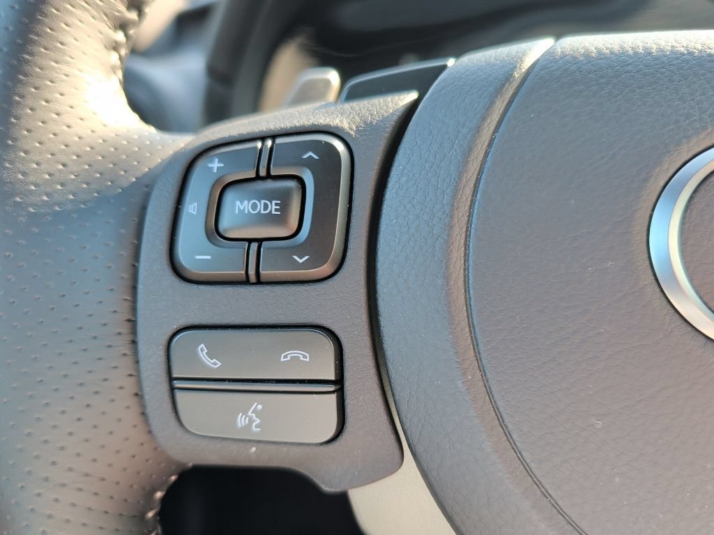 Used 2023 Lexus IS 350 F Sport w/ Navigation Package RWD image 13