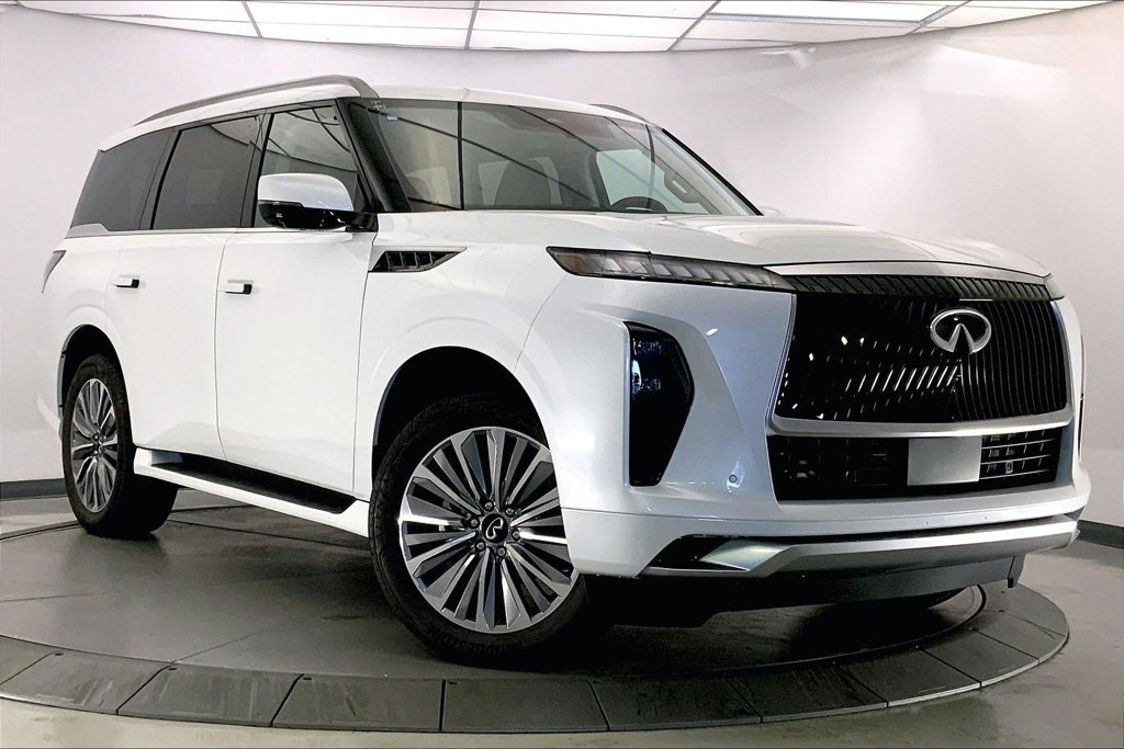 Used 2025 INFINITI QX80 Luxe